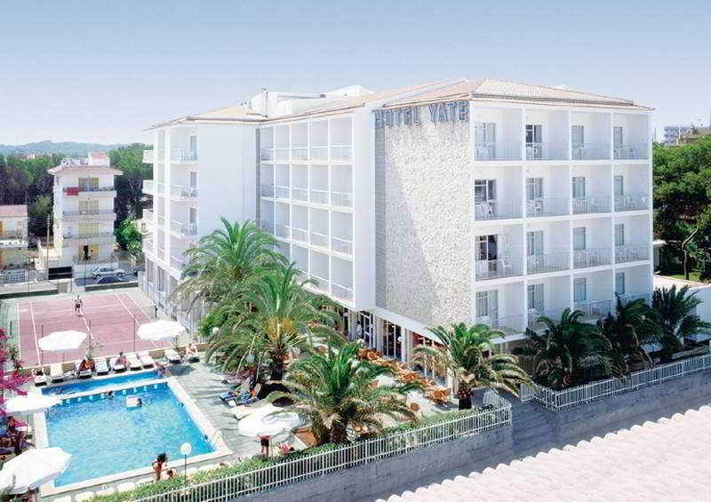 Hotel Js Yate